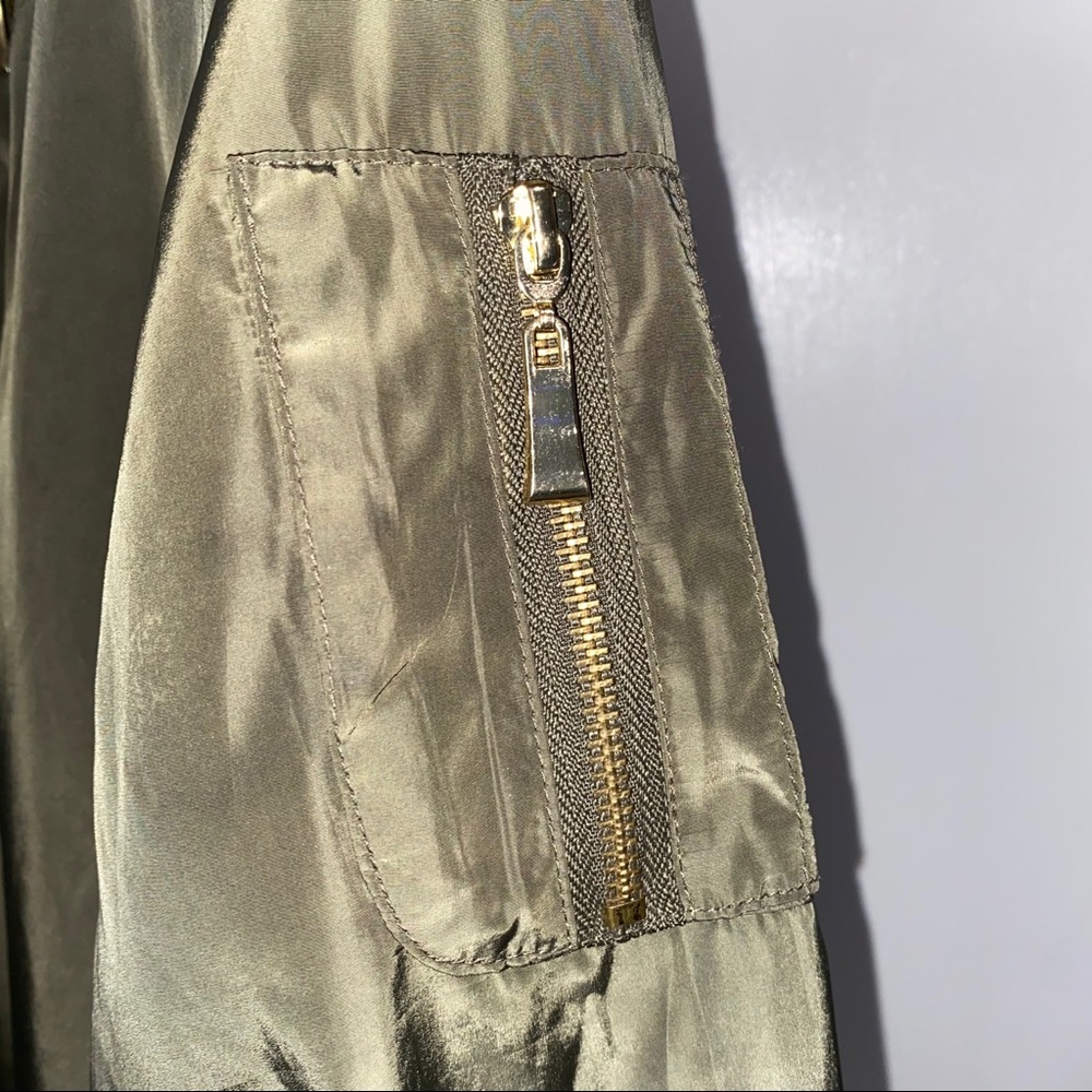 Bomber jacket - Picture 3 of 5